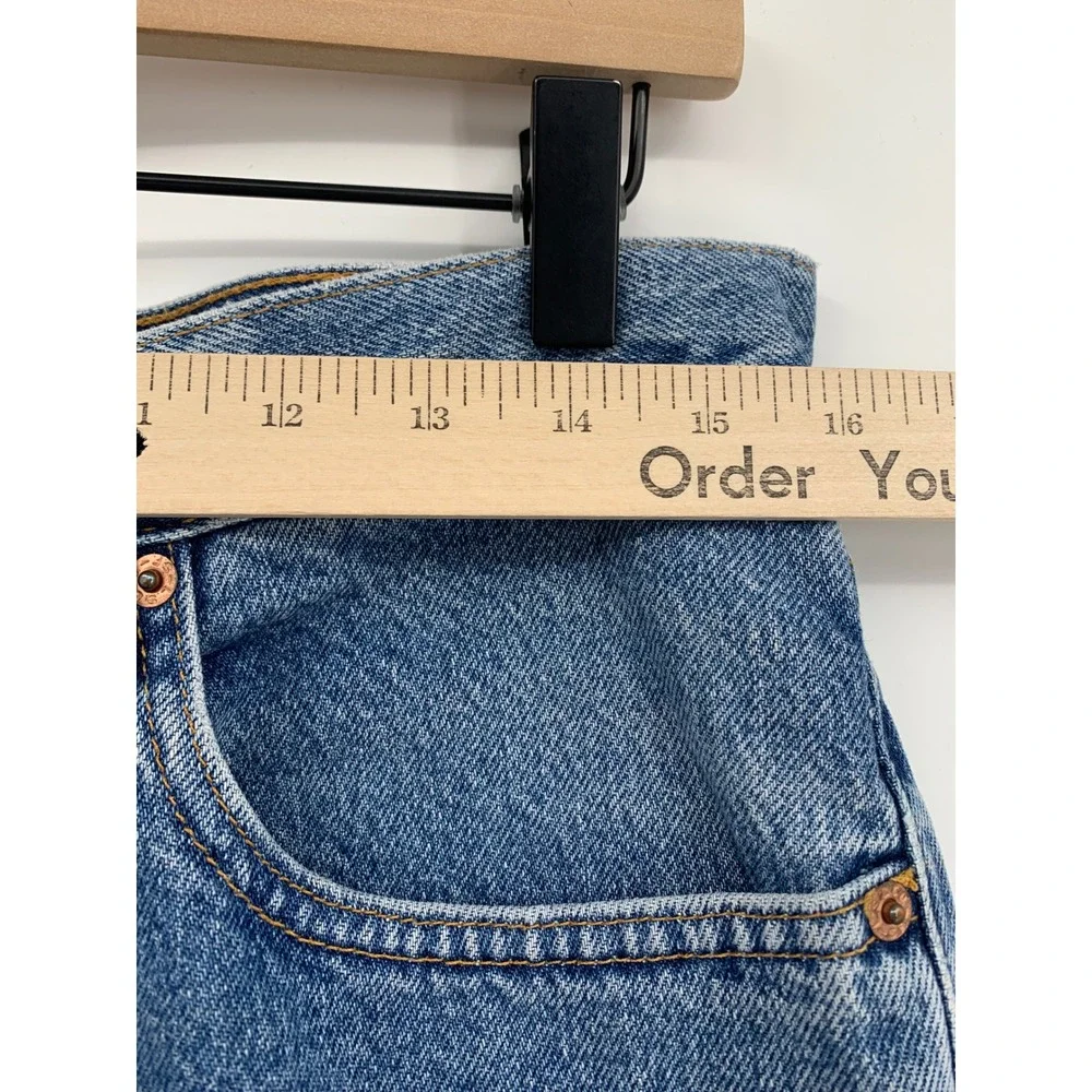 Vintage Levis 550 Jeans Mens 32x34 Blue Relaxed Fit Fade 90s Denim Pants